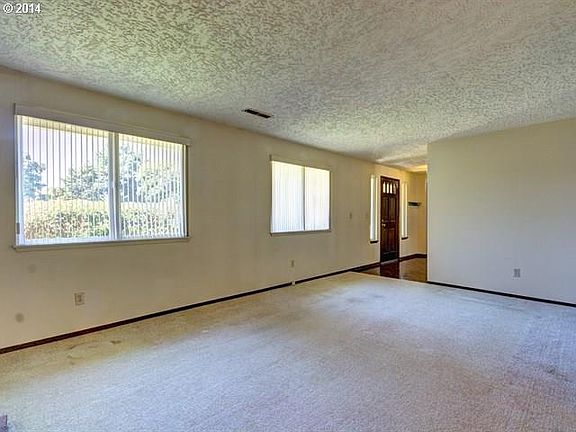 4th image of 14004 SE McGillivray Blvd