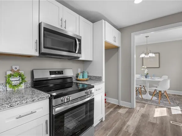 3495 E Bonner Dr, Norfolk, VA 23513