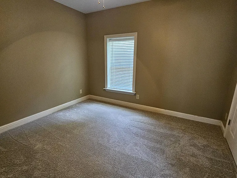 1211 Peace Church Rd — Photo 12