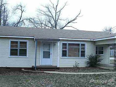 1st image of 1527 N 13th St