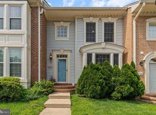 3906 Valley Ridge Dr, Fairfax, VA 22033