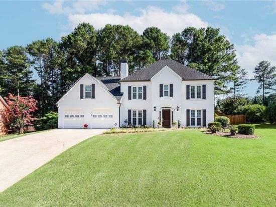 2046 Sanderlings Dr NW, Kennesaw, GA 30152