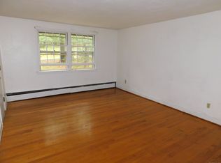 10 Carpenter Rd, Bolton, CT 06043