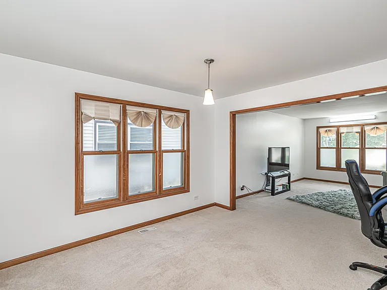 151 Spring Ave — Photo 9