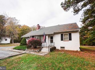 1425 Coster Rd, Lusby, MD 20657