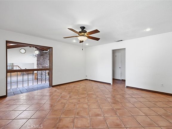 4th image of 5833 Jasper St