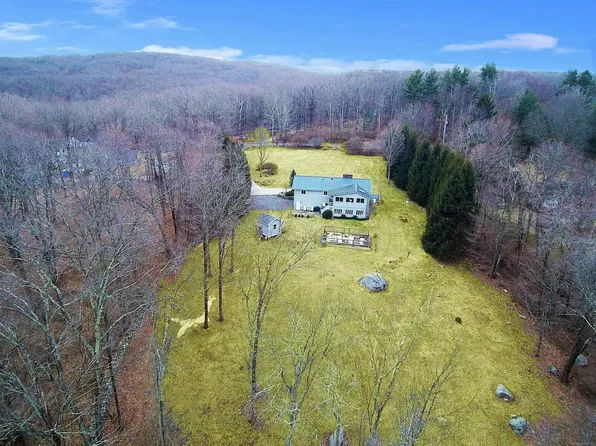 89 Limekiln Road, Redding, CT 06896