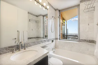 Rented by Nest Seekers International