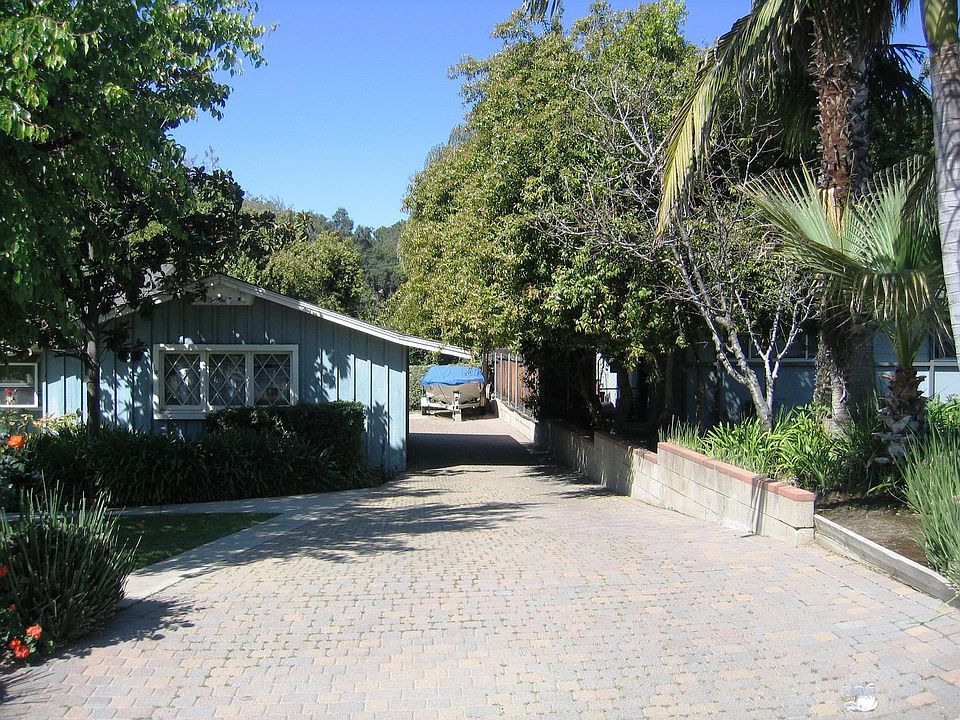 2nd image of 441 N Baldy Vista Ave
