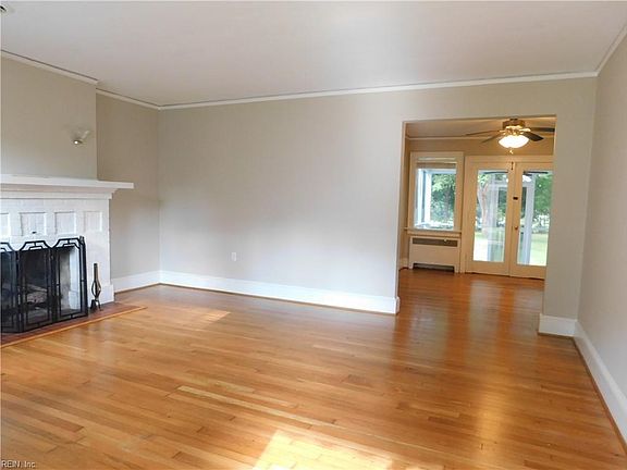 2nd image of 6108 Granby St