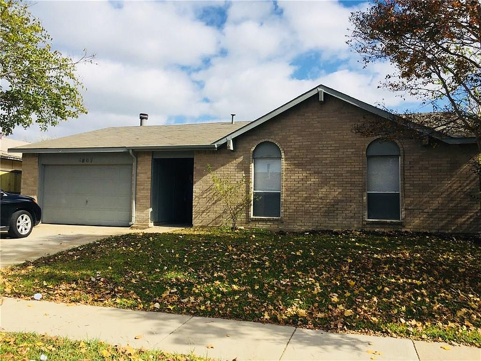 1st image of 4807 Pennridge Ln