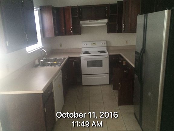 3rd image of 2228 NW Williams Ave