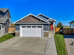 130 W Drake Landing Gdns, Okotoks, AB T1S0P9