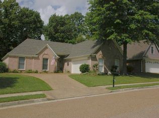 2753 Fletcher Park Cir W, Cordova, TN 38016
