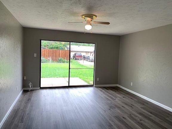 4th image of 5041 Amhurst Ln