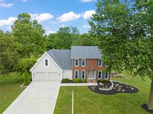 16865 Grandview St, Overland Park, KS 66085