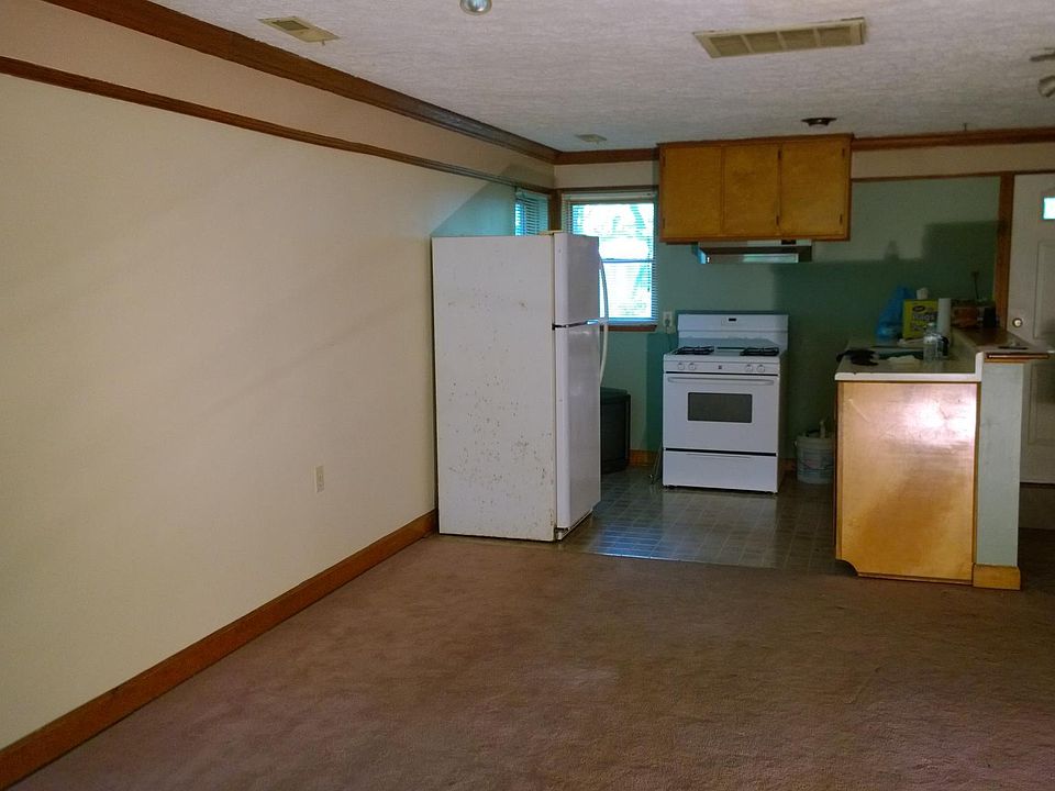 Kitchen and living room comined