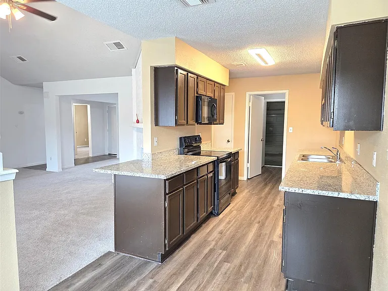 13427 Juniper Point Dr — Photo 14