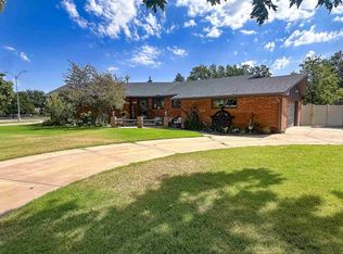 3708 Twisted Oak Ln, Woodward, OK 73801
