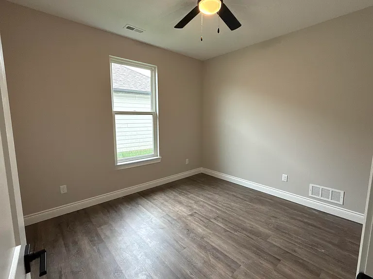 5205 Whisper Dr — Photo 12
