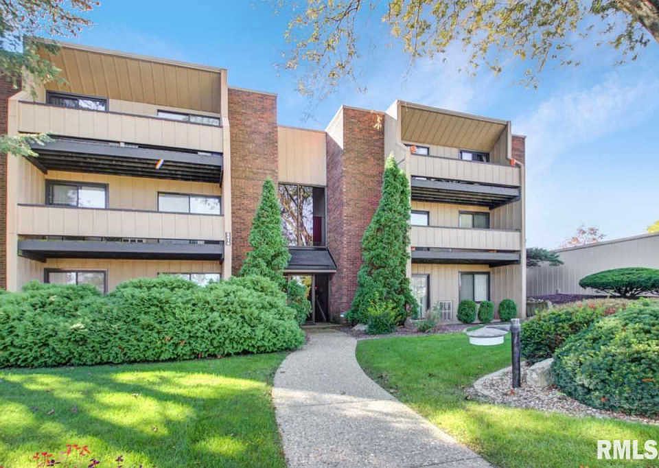 1st image of 2414 W Pasmoso Dr APT 102