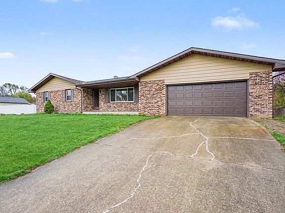 2nd image of 29618 Wild Cherry Ln