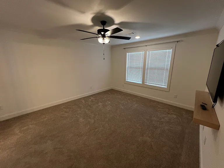 129 Stewarts Landing Dr — Photo 13