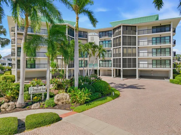 845 Collier Ct APT 203, Marco Island, FL 34145