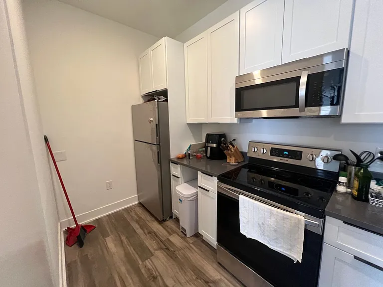 1610 W Montgomery Ave — Photo 11