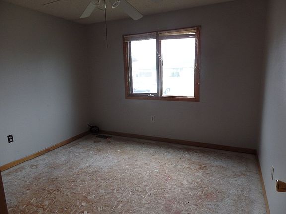 5th image of 2804 Hennessey Ct