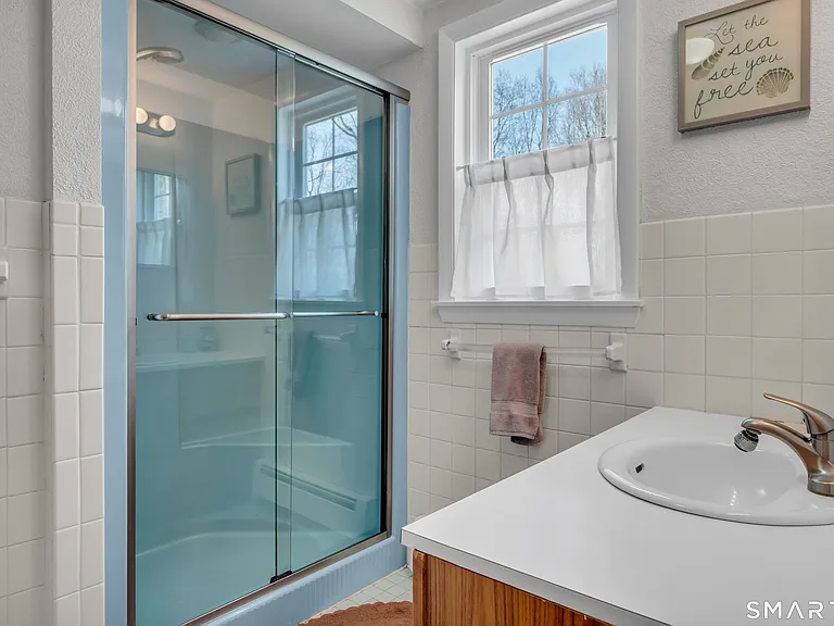 51 W Lake Ave — Photo 17