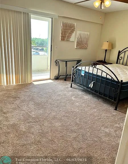 460 Mansfield Dr #K-unit 460 — Photo 6