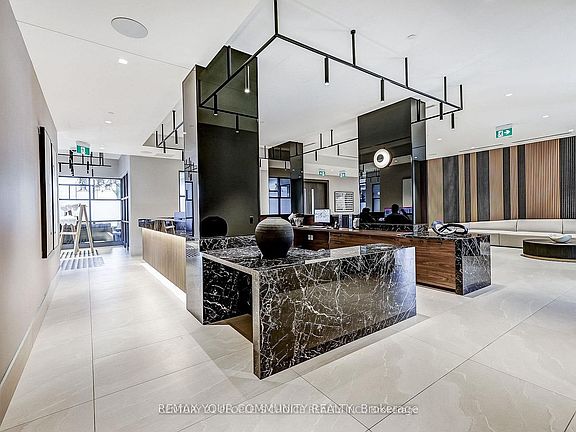 3rd image of 2545 Simcoe St N #306