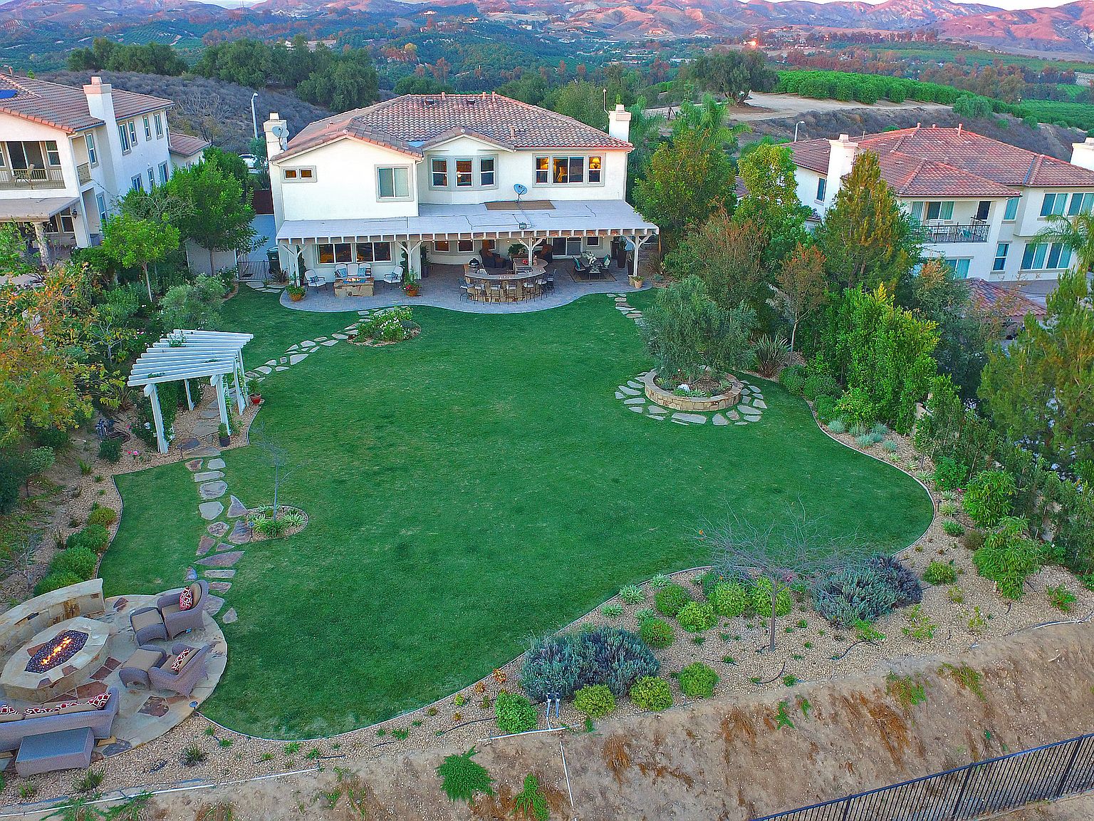 12304 Palmer Dr, Moorpark, CA 93021 Zillow