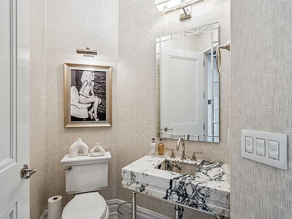 5th image of 6000 Royal Ct #6312