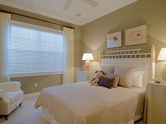4th image of 80 Palm Island Ln