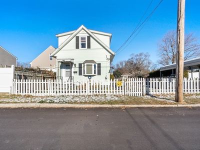 178 Bullock St, Fall River, MA, 02723