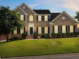 15 Glengrove Dr, Simpsonville, SC 29681