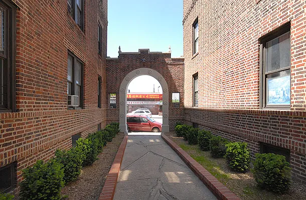 Rented by Vantage Living | media 20