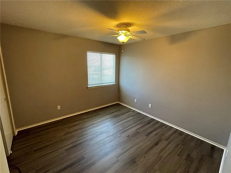 13528 Briarcreek Loop — Photo 10