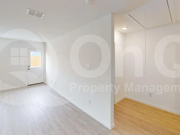 6744 Teal Cir — Photo 5