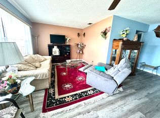 5216 81st St N APT 25, Saint Petersburg, FL 33709