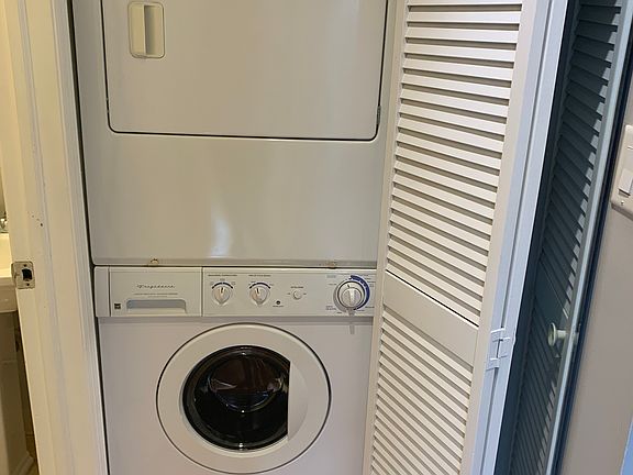 5th image of 87-30 62nd Ave APT 5E