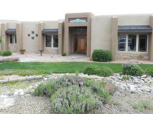 380 Canyon View Dr, Farmington, NM 87401