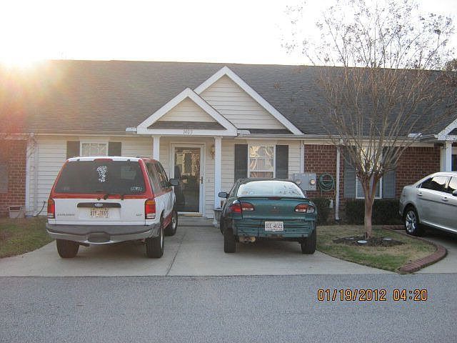 1st image of 1403 Avery Lndg