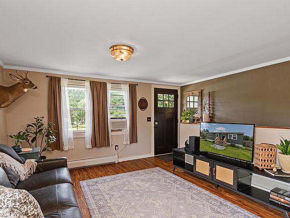 2nd image of 173 Ridge View Drive