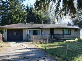 1039 Smithfield New Geneva Rd, Smithfield, PA 15478