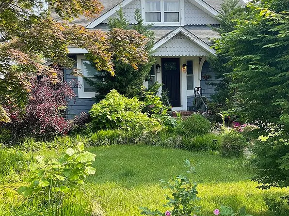 33 Washington Ave, Leonardo, NJ 07737