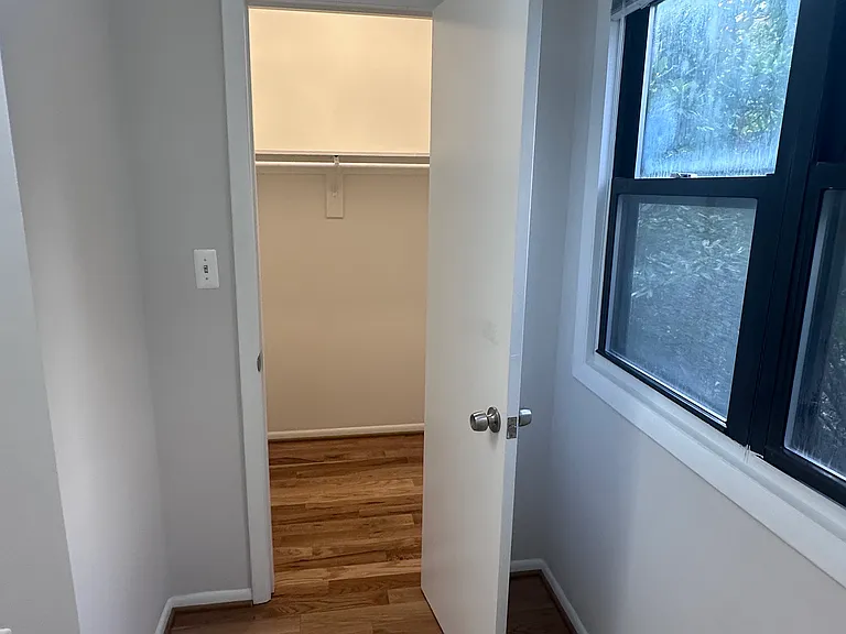 1349 Riggs St NW — Photo 8