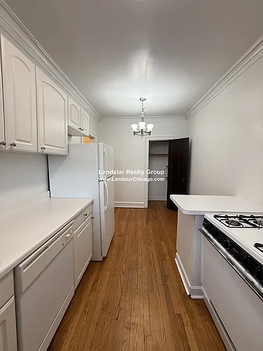 4318 N Spaulding Ave Photo 1